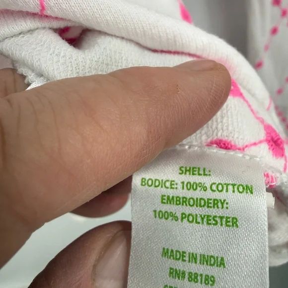 White Long Sleeve Top with Pink Diamond Dot Pattern - Picture 8 of 10